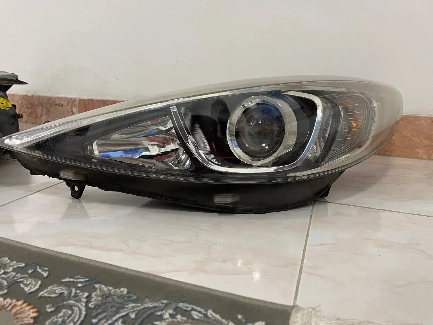 یک جفت چراغ جلو پژو ۲۰۷|قطعات یدکی و لوازم جانبی|رودسر, |دیوار