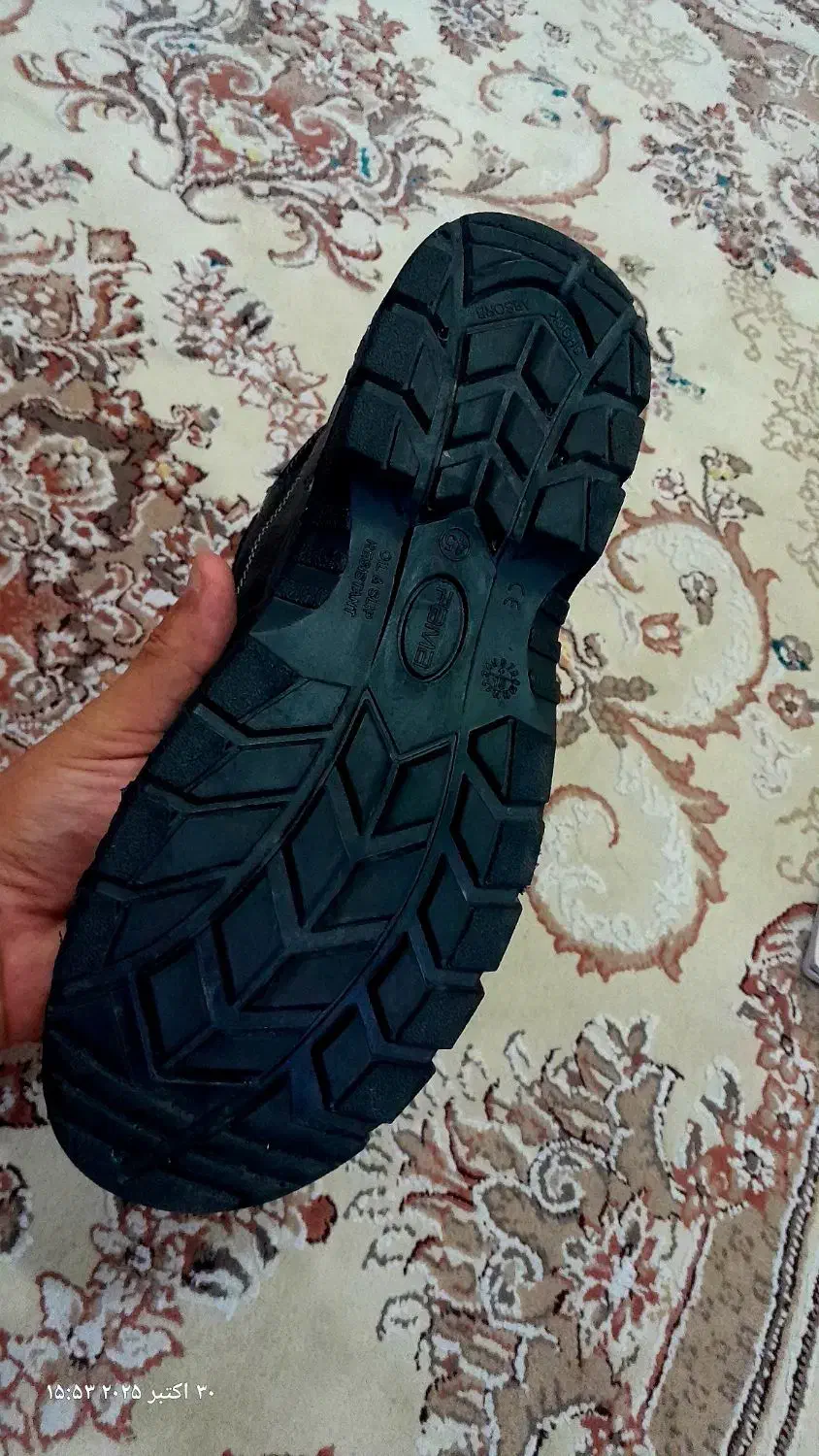 کفش کار ایمنی|کیف، کفش، کمربند|بهشهر, |دیوار