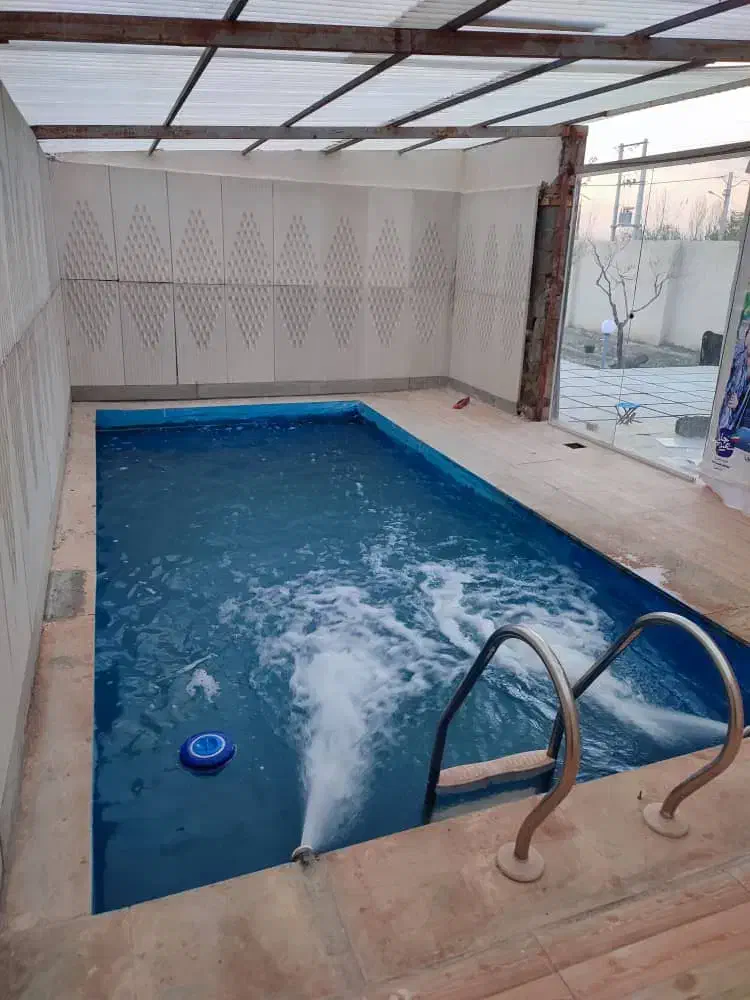 چهارباغ روبروی افشاریه شهرک فروردین ویلا ۴۵۰ متر|فروش خانه و ویلا|کرج, شهرک الهیه|دیوار