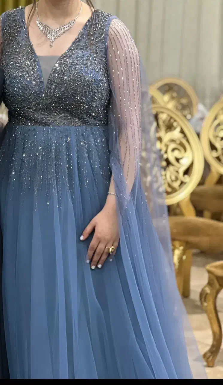 لباس مجلسی|لباس|آستارا, |دیوار