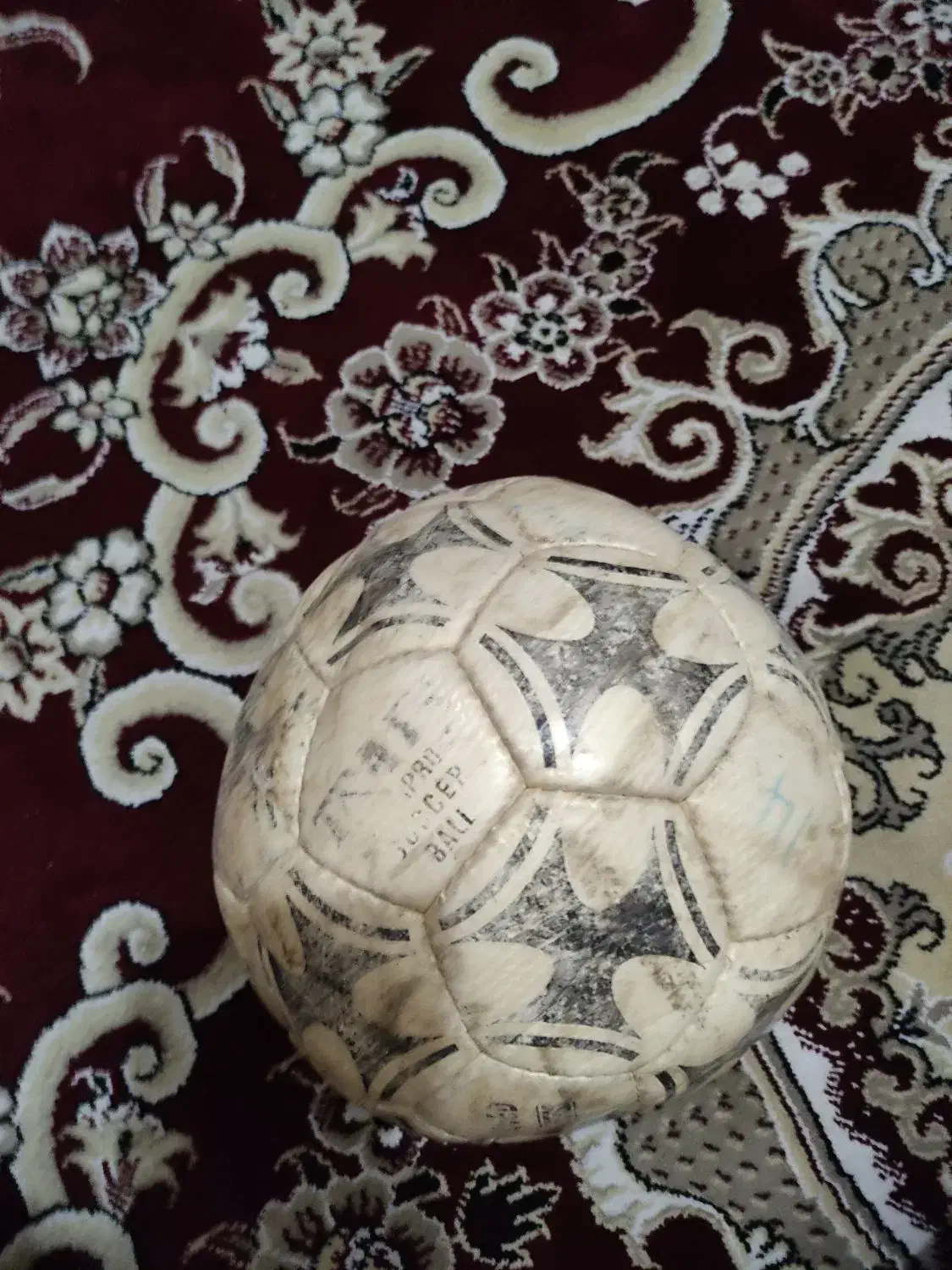 2عدد توپ چمن|ورزشهای توپی|نجفآباد, ویلاشهر|دیوار