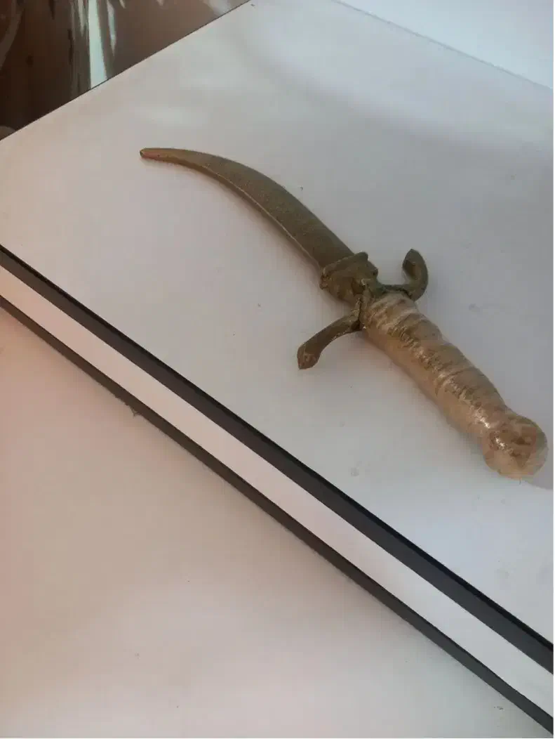 برنجی دکوری زیبا|کلکسیون اشیاء عتیقه|نسیمشهر, |دیوار