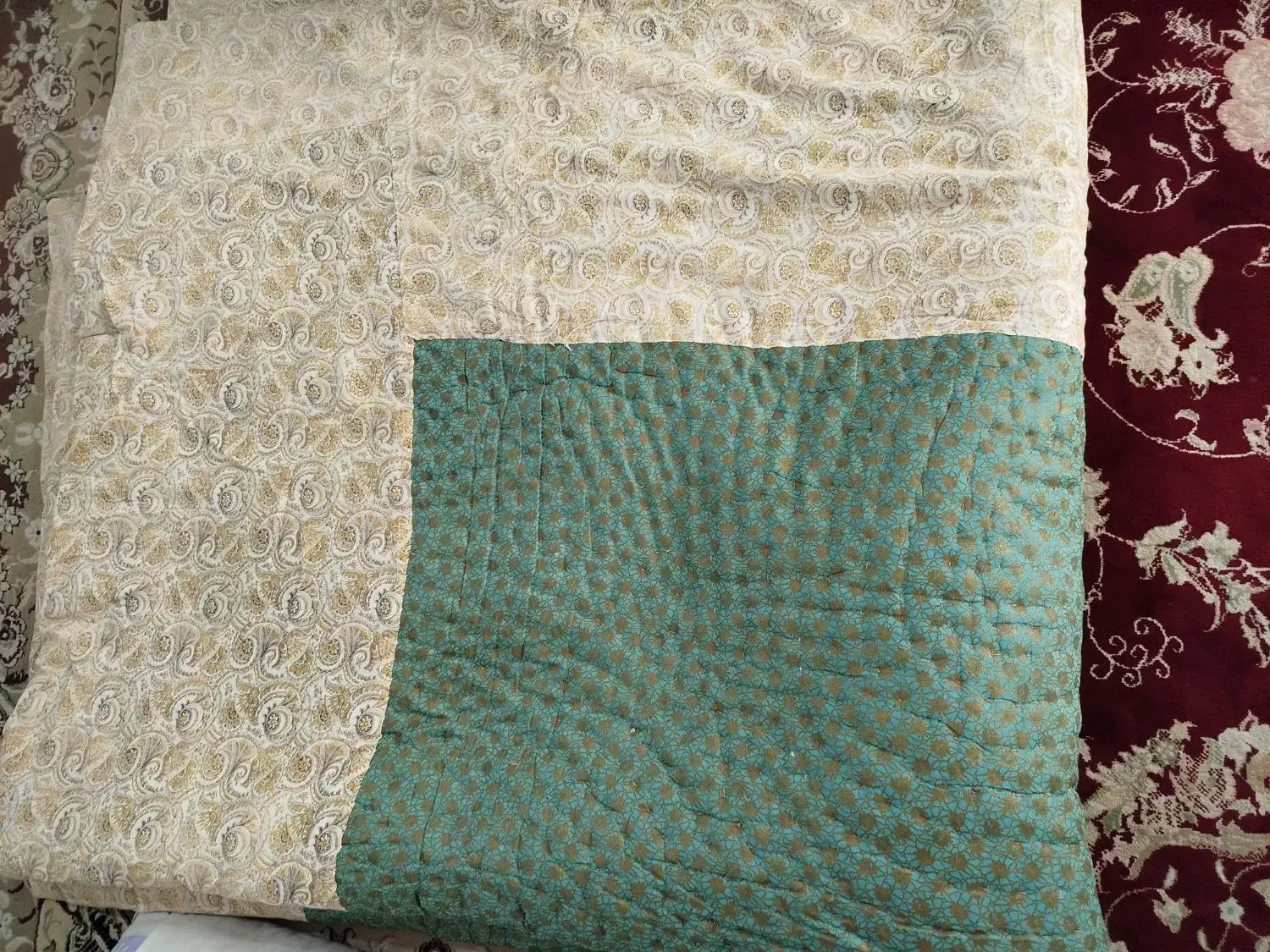 لحاف|رختخواب، بالش، پتو|گرمسار, |دیوار