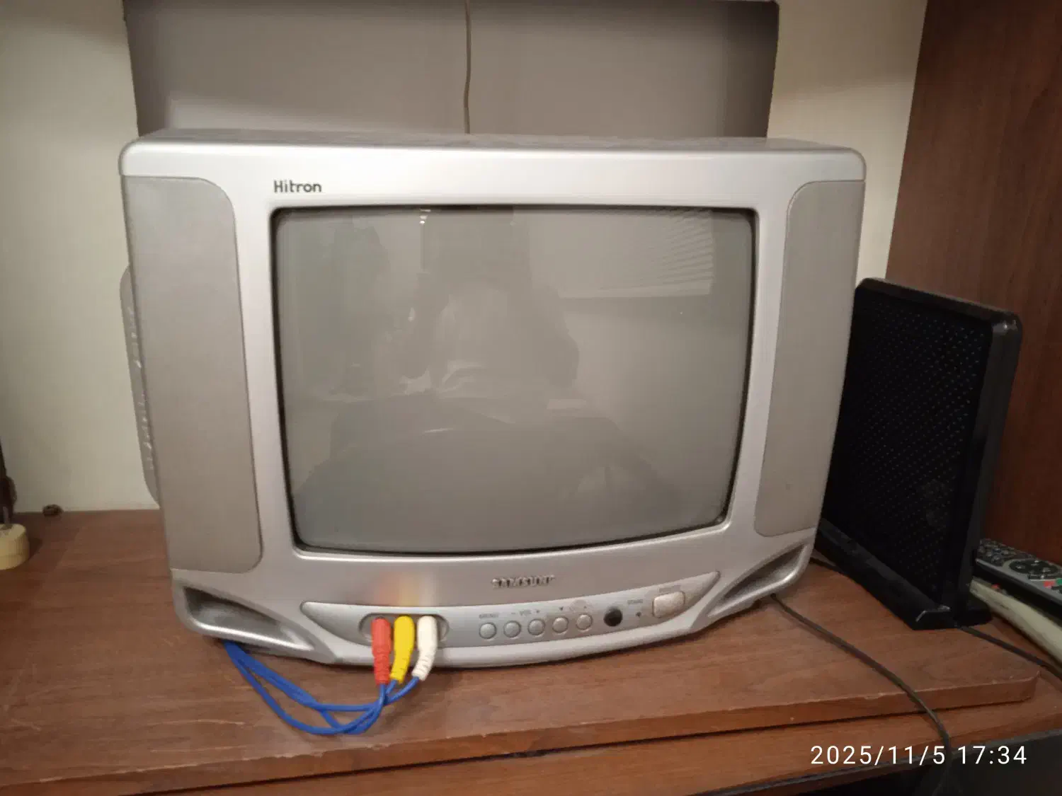 تلویزیون سامسونگ ۱۴ اینچ اصل کره با گیرنده دیجیتال|تلویزیون و پروژکتور|رشت, استقامت ۱|دیوار