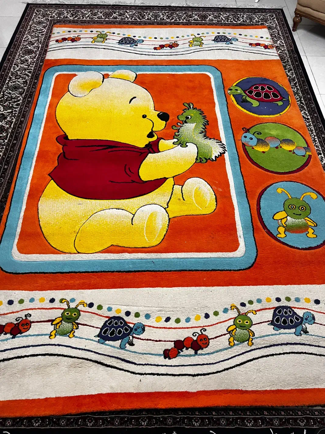 فرش|فرش|فردیس, قریشی|دیوار