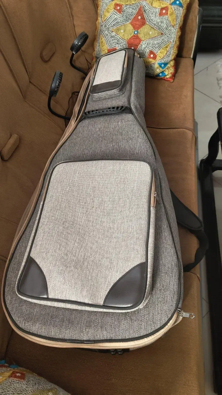 گیتار پال لادو اسپانیایی سی جی 80|گیتار، بیس، امپلیفایر|قزوین, |دیوار