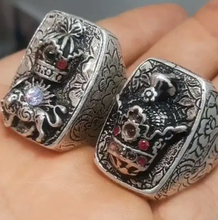 انگشتر فاخر|کلکسیون اشیاء عتیقه|دزفول, |دیوار