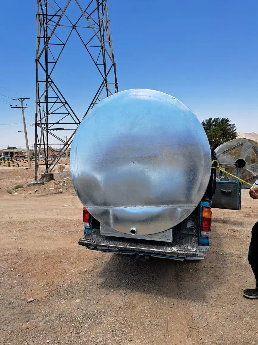 تانکر گالوانیزه ۵ هزارلیتری|مصالح و تجهیزات ساختمان|اصفهان, گورت|دیوار