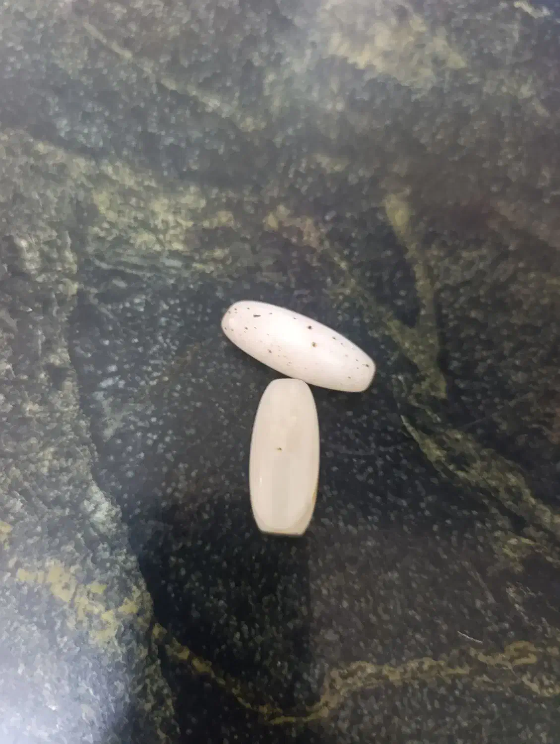 2عدد سنگ قدمت بالا 70ساله بکار اومد چت ویا پیام|جواهرات|نگین شهر, |دیوار