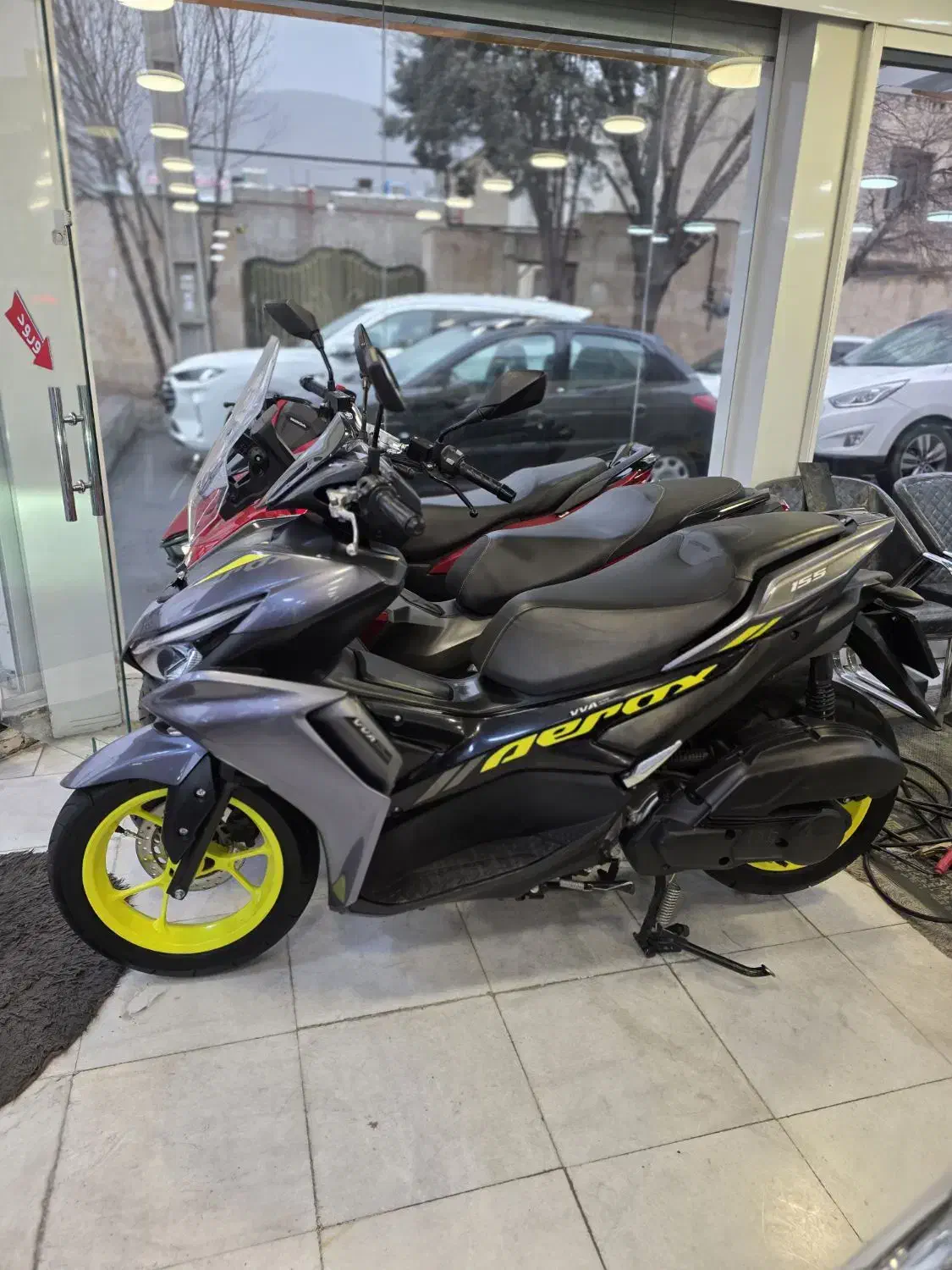 آیروکس  401  اصلی|موتورسیکلت|تهران, گلستان (شهرک راه آهن)|دیوار