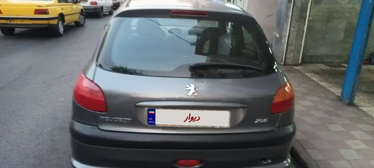 ۲۰۶ تیپ ۲|خودرو سواری و وانت|تهران, کرمان|دیوار