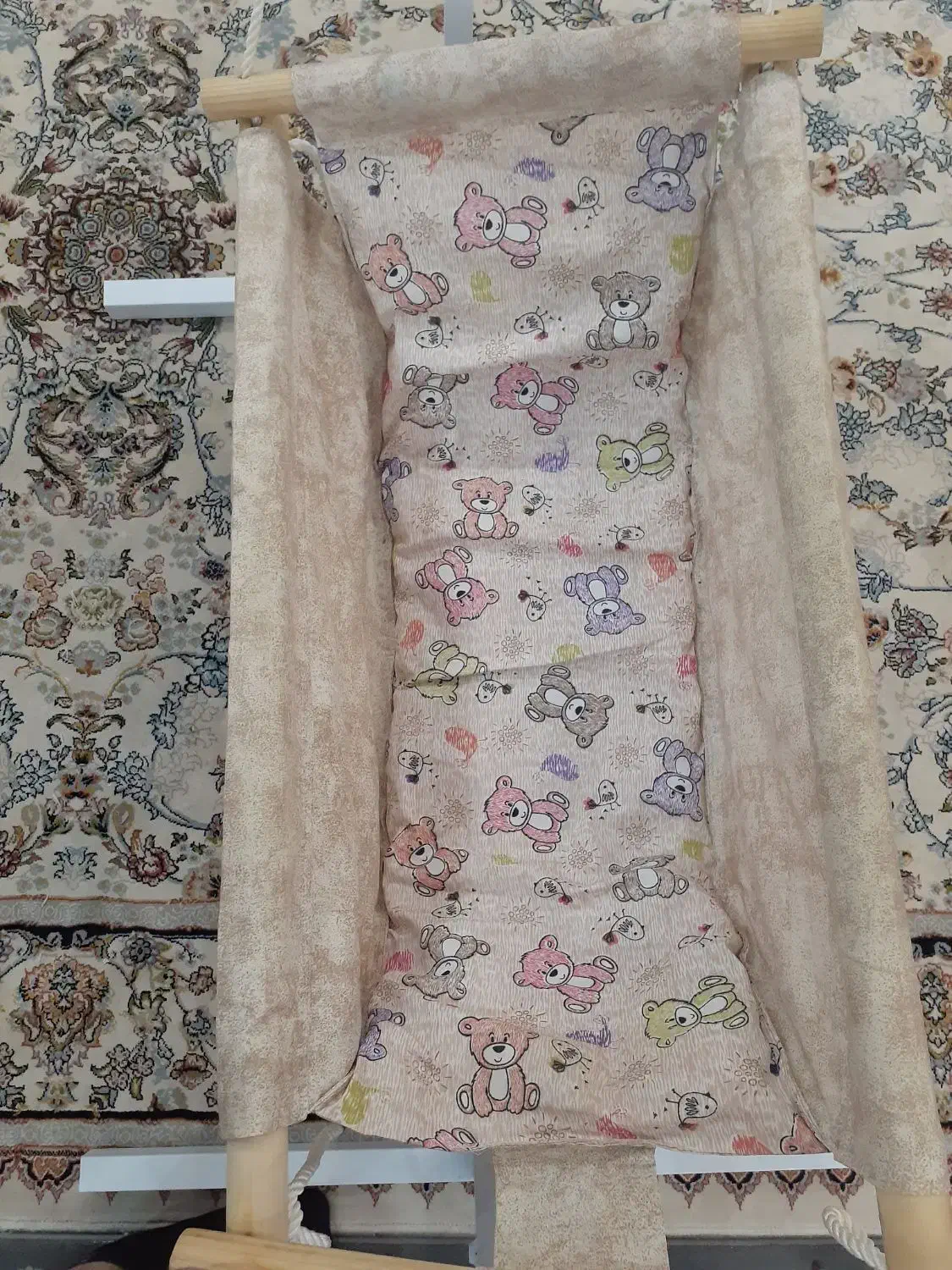 گهواره نوزاد|اسباب و اثاث بچه|اصفهان, بهارستان|دیوار