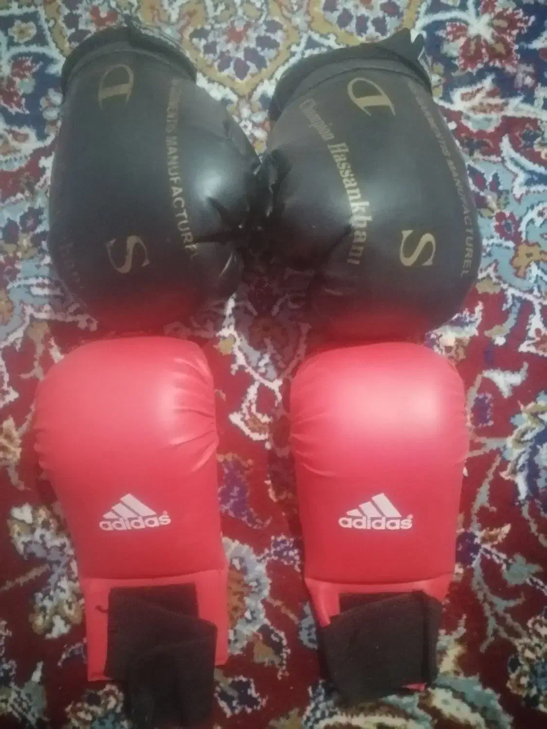 دوجفت دستکش ورزشی  اصلی کارنکرده|تجهیزات ورزشی|شهرکرد, |دیوار