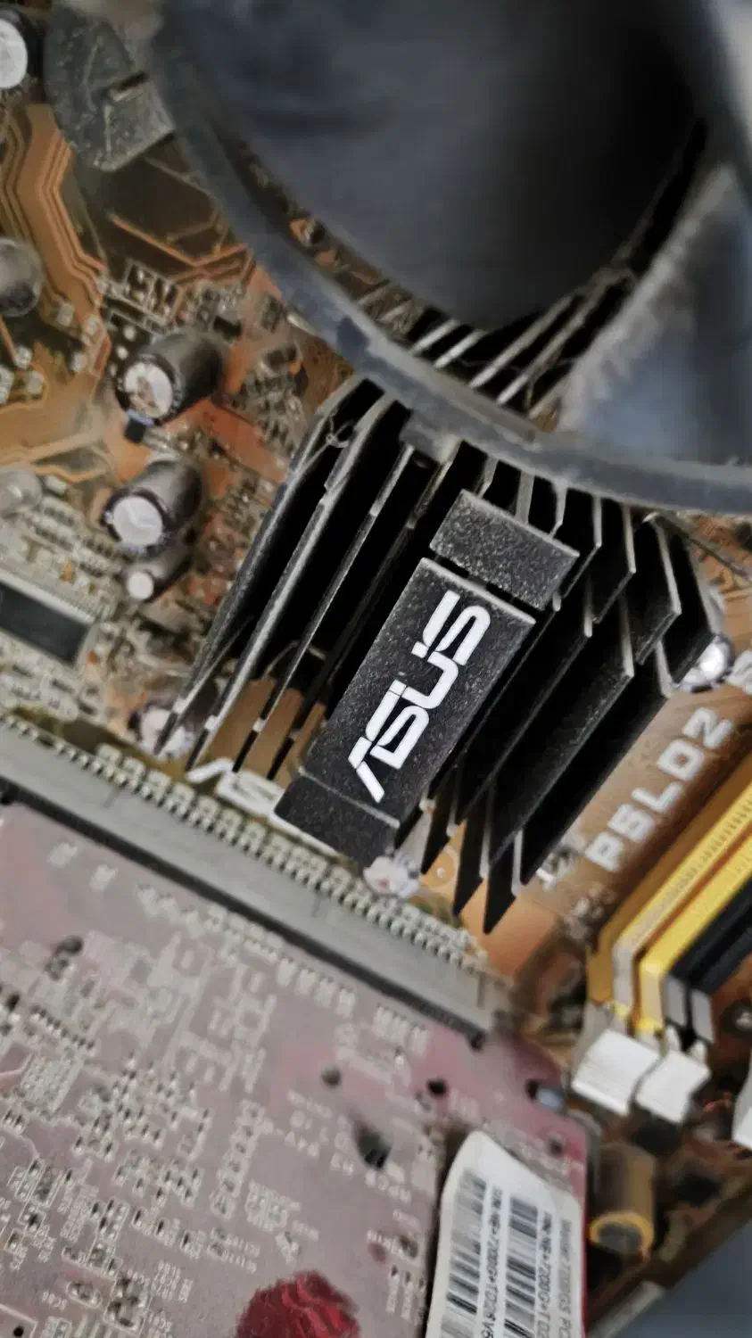 کامپیوتر قدیمی ایسوز ویندوز ۷|رایانه رومیزی|ماهدشت, |دیوار