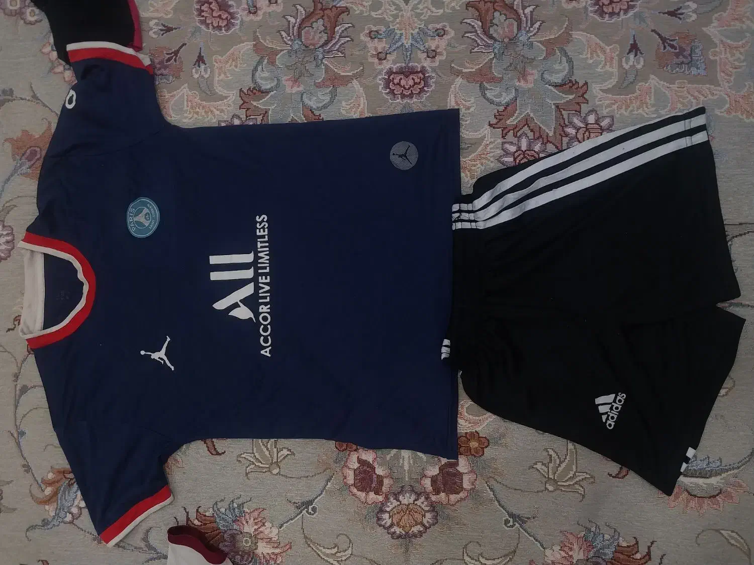 ورزشی لباس کفش|کیف، کفش، کمربند|قم, کلهری|دیوار