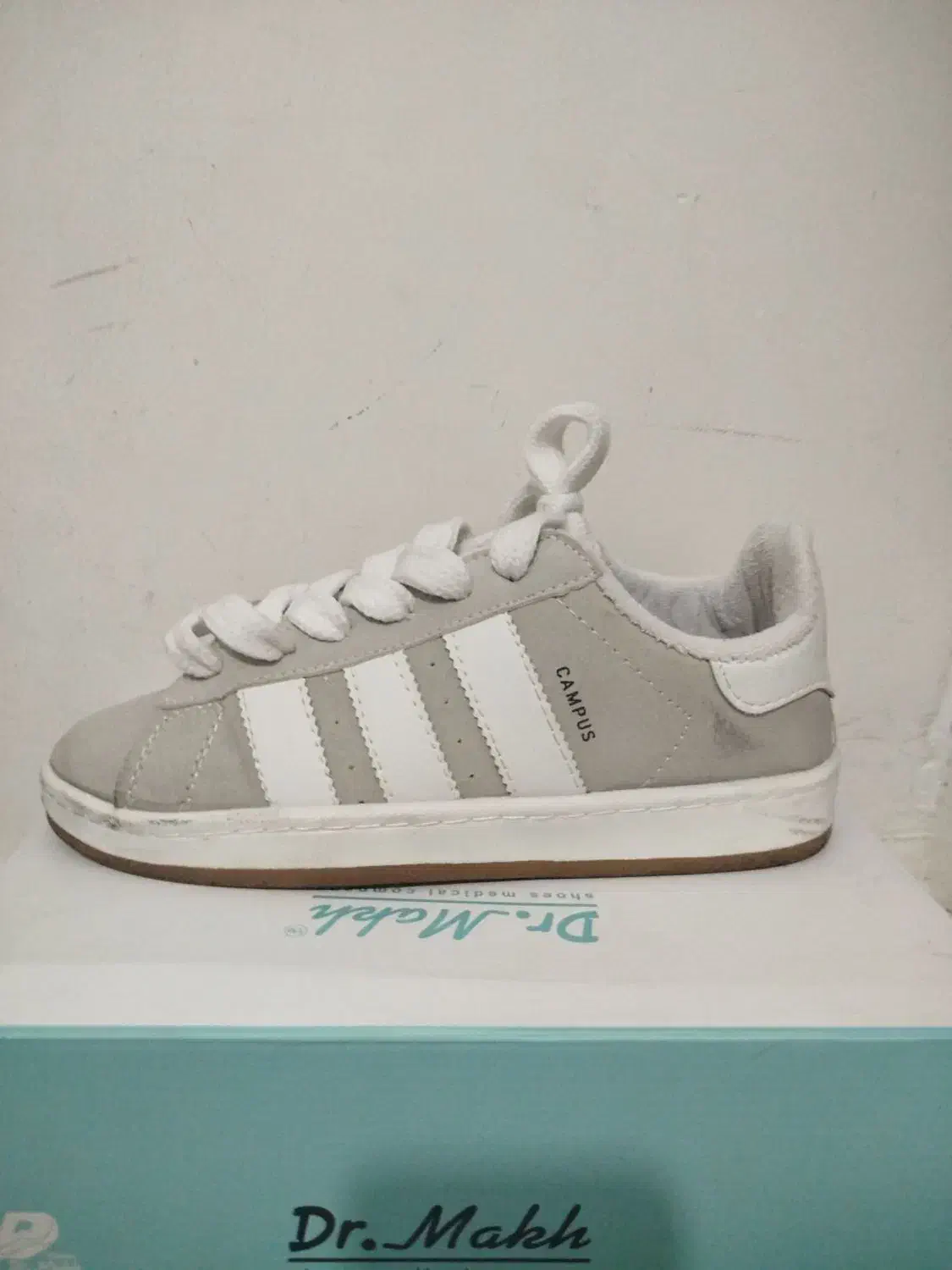 کفش سایز ۴۲ نو|کیف، کفش، کمربند|پاکدشت, پاکدشت (مامازند)|دیوار