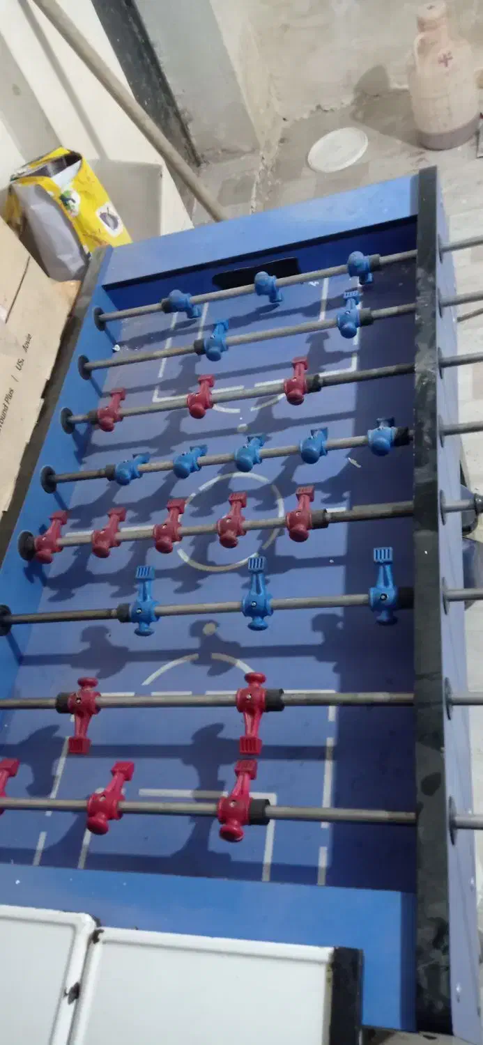 فوتبال .دستی|ورزش‌های توپی|پائین جام, |دیوار