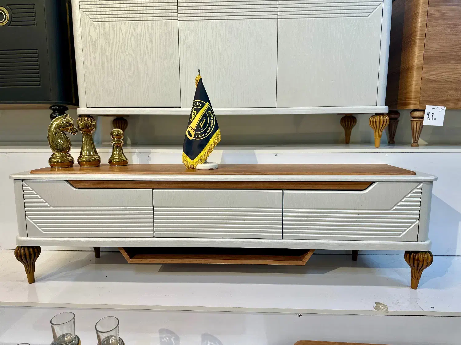 ست سالنی m50|بوفه، ویترین، کنسول|طرقبه, |دیوار