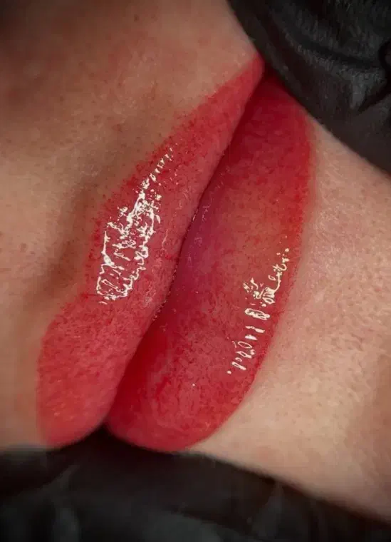 فقط یک روز مدل شید و فیبروز استاد برای آموزش ۱۵۰۰|خدمات آرایشگری و زیبایی|شیراز, رحمتآباد|دیوار