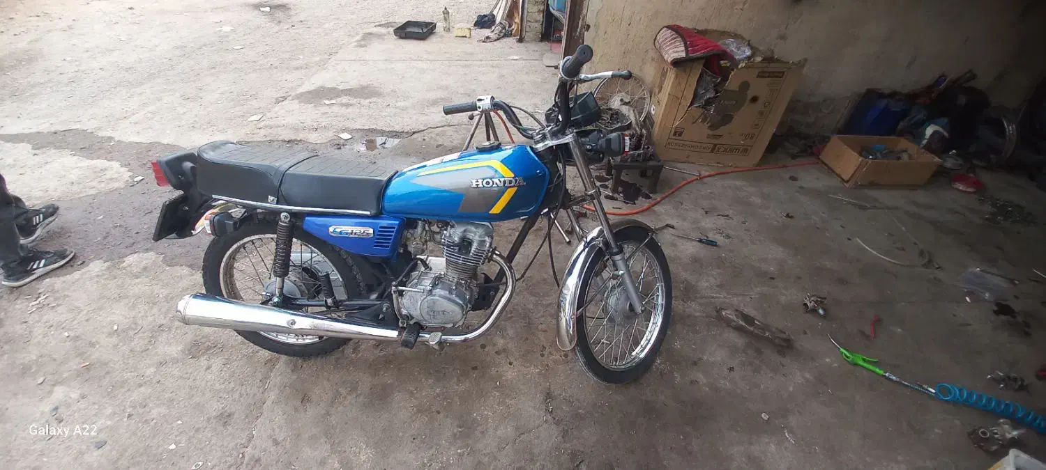 کویر مدل ۸۲ پلاک ملی سالم سالم|موتورسیکلت|دشتابی, |دیوار