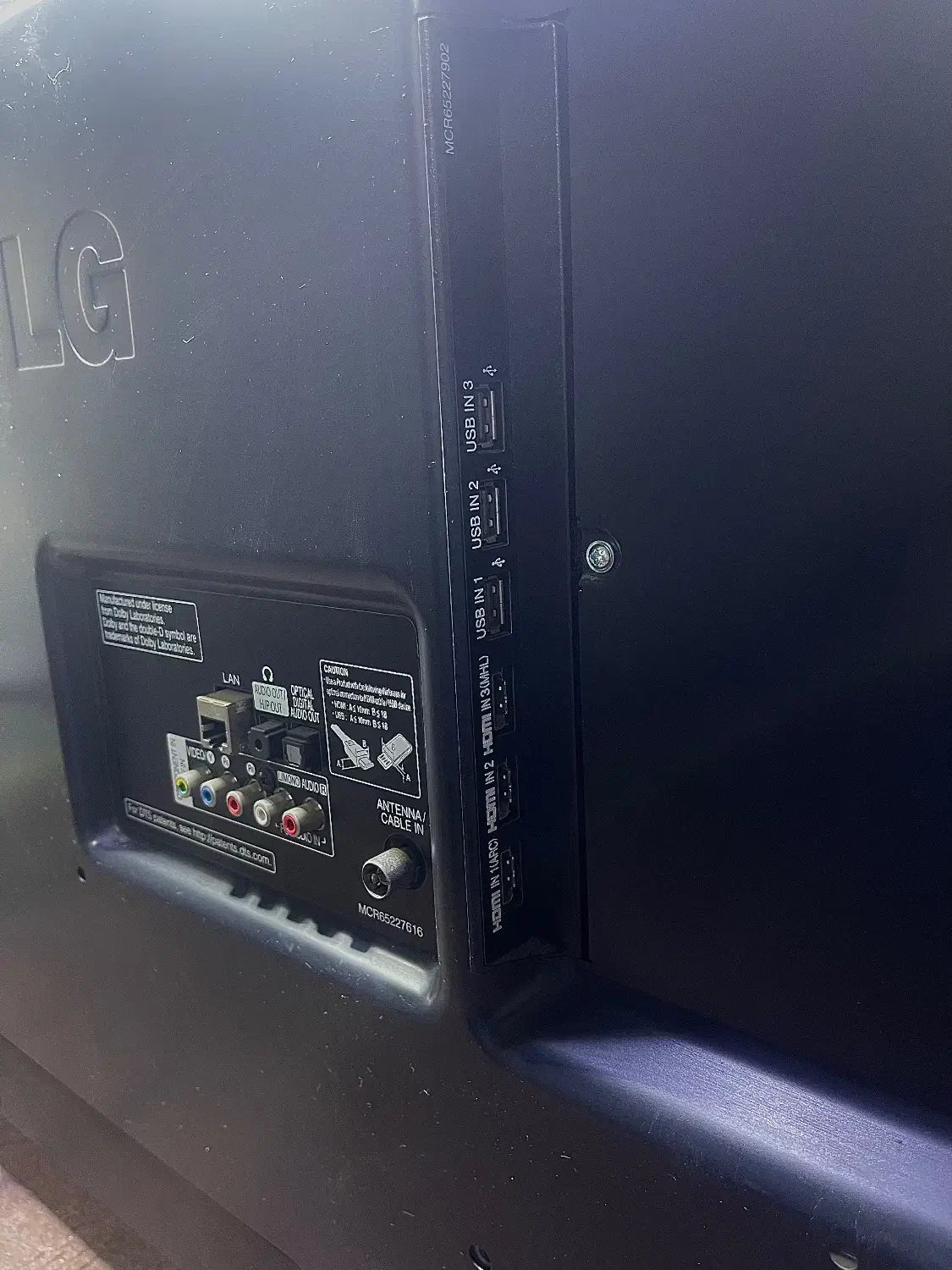 تلوزیون LED ال جی ۴۲ اینچ|تلویزیون و پروژکتور|آمل, |دیوار