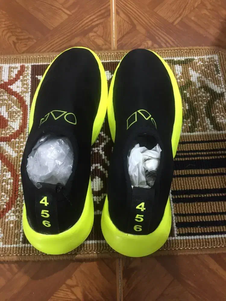 کتونی های زیباوتک سایزمونده|کیف، کفش، کمربند|آزادشهر, |دیوار