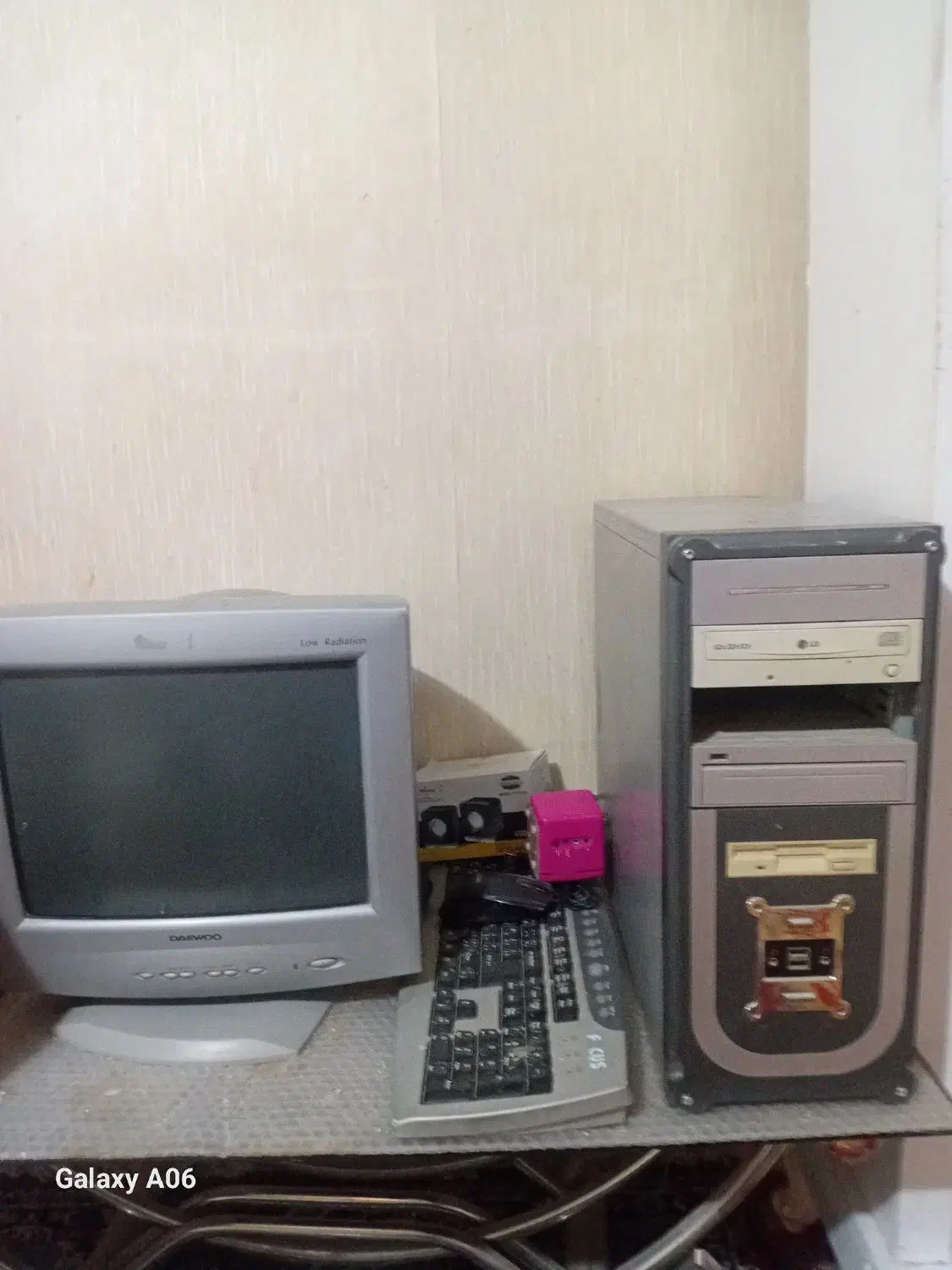 بوفه و کامپیوتر|بوفه، ویترین، کنسول|تربت‌حیدریه, طالقانی|دیوار