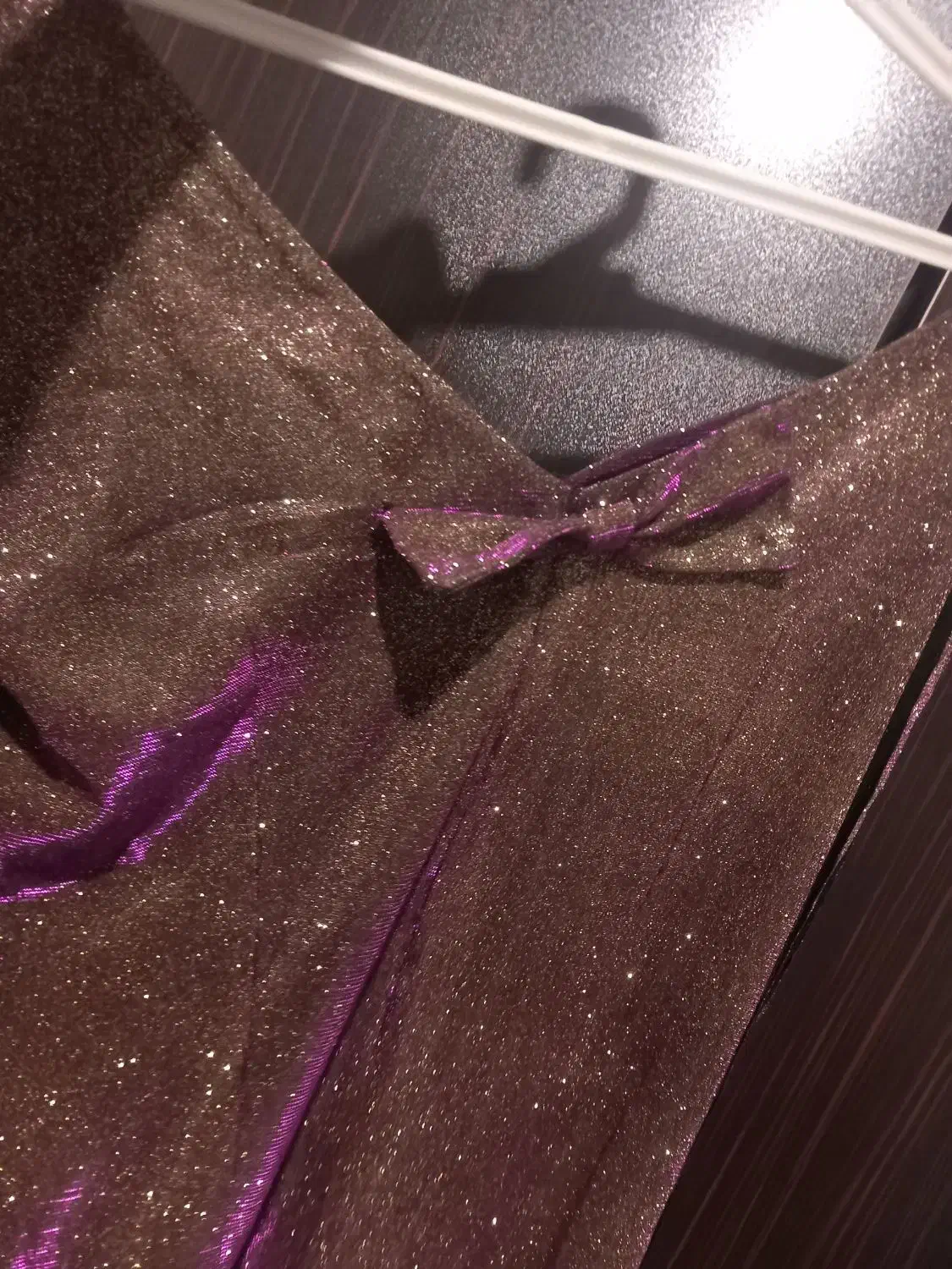 لباس مجلسی|لباس|گلبهار, شهر جدید گلبهار|دیوار