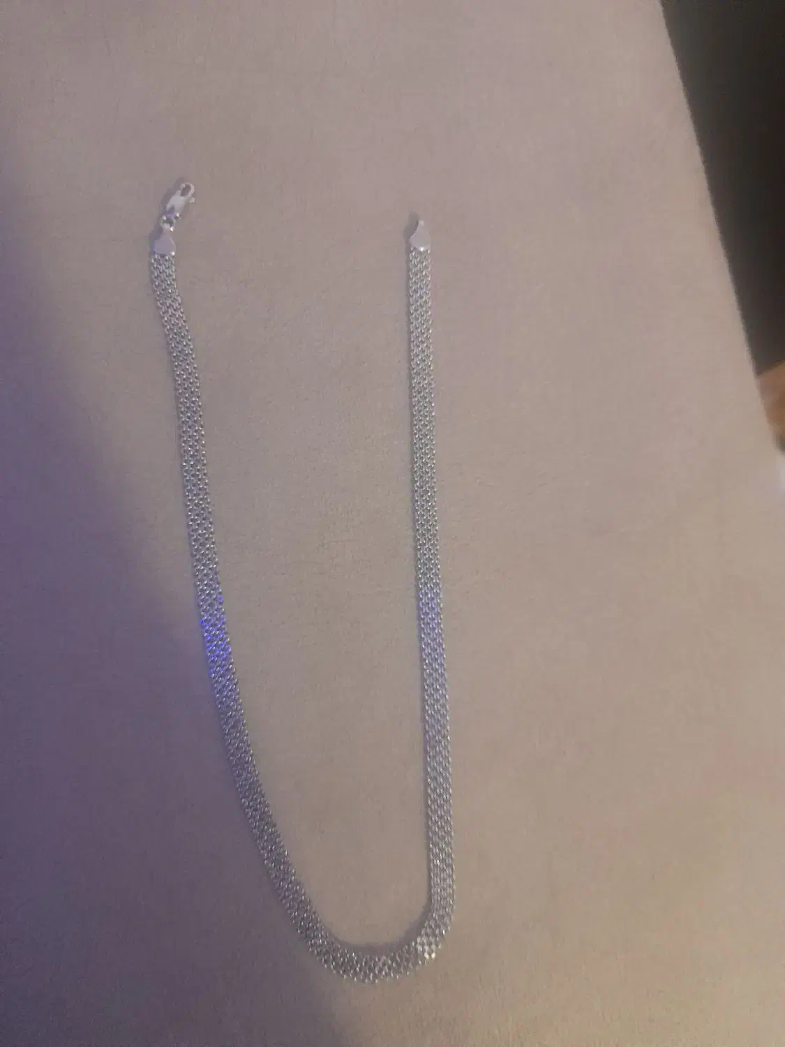 زنجیر طلا سفید|جواهرات|اندیشه, اندیشه فاز ۲|دیوار