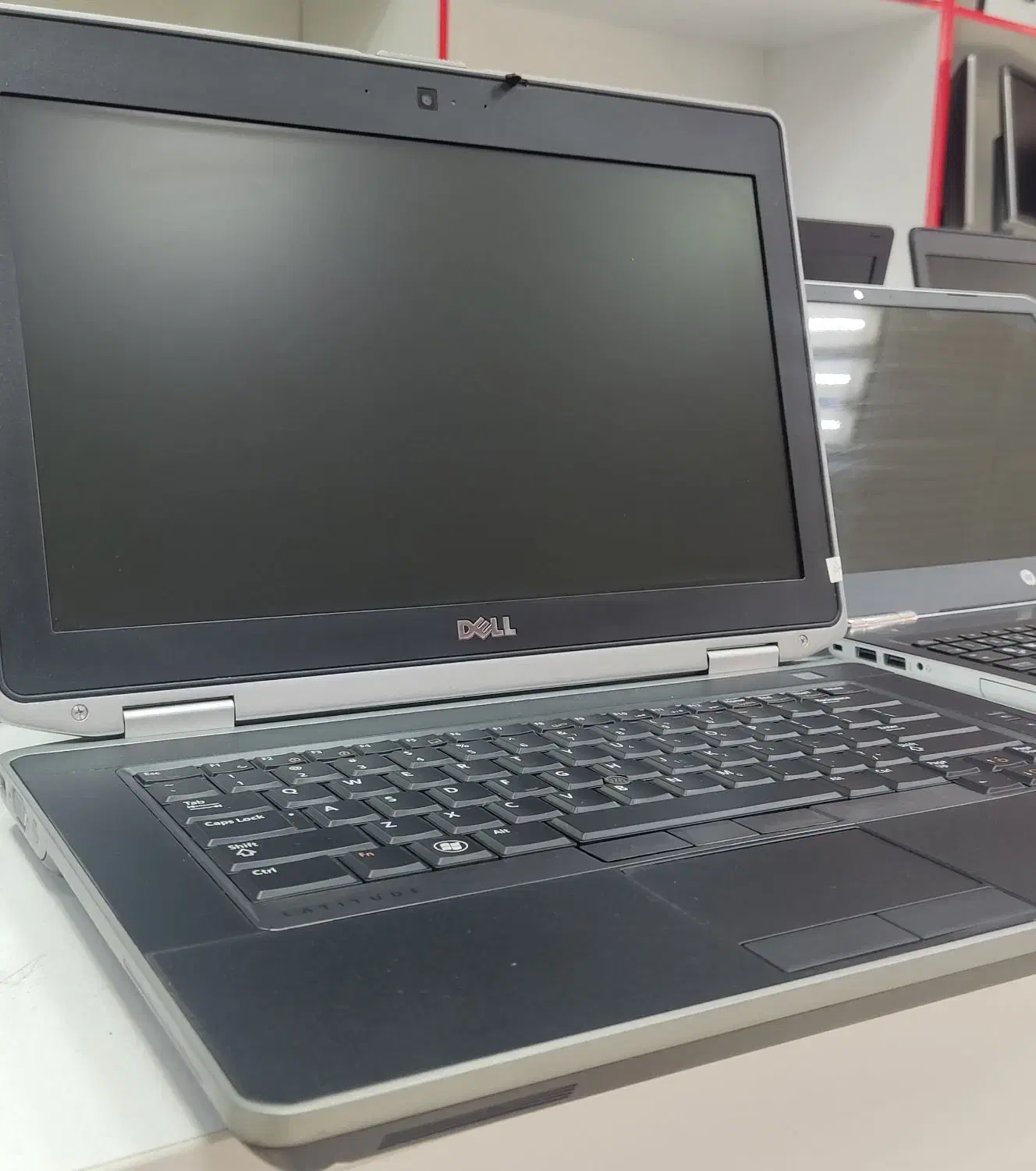 لپتاپ استوک دل نسل۳، گرافیک ۱گیگ، رم ۸گیگ|رایانه همراه|شهرکرد, |دیوار