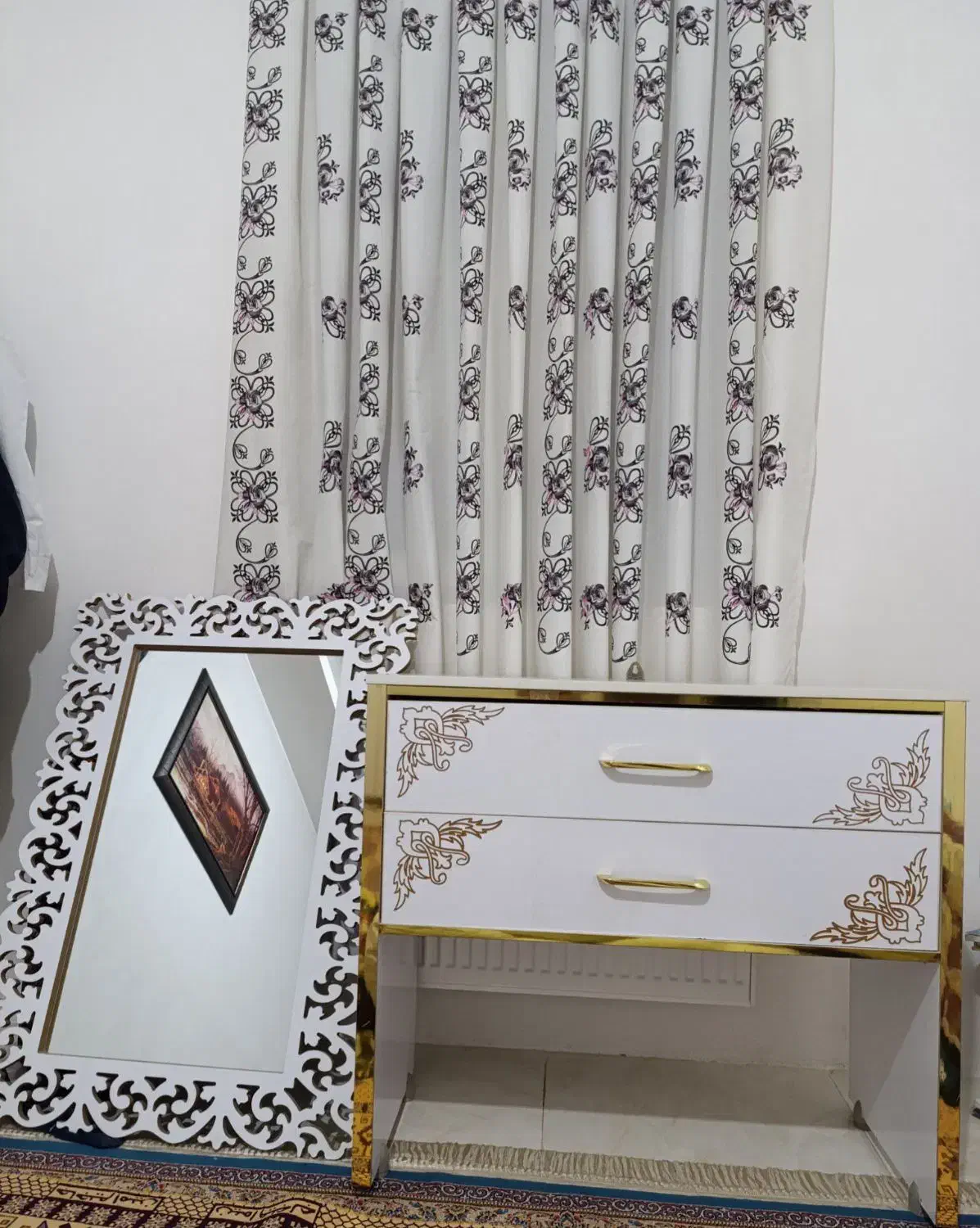 اینه و میز کنسولی|بوفه، ویترین، کنسول|دورود, |دیوار