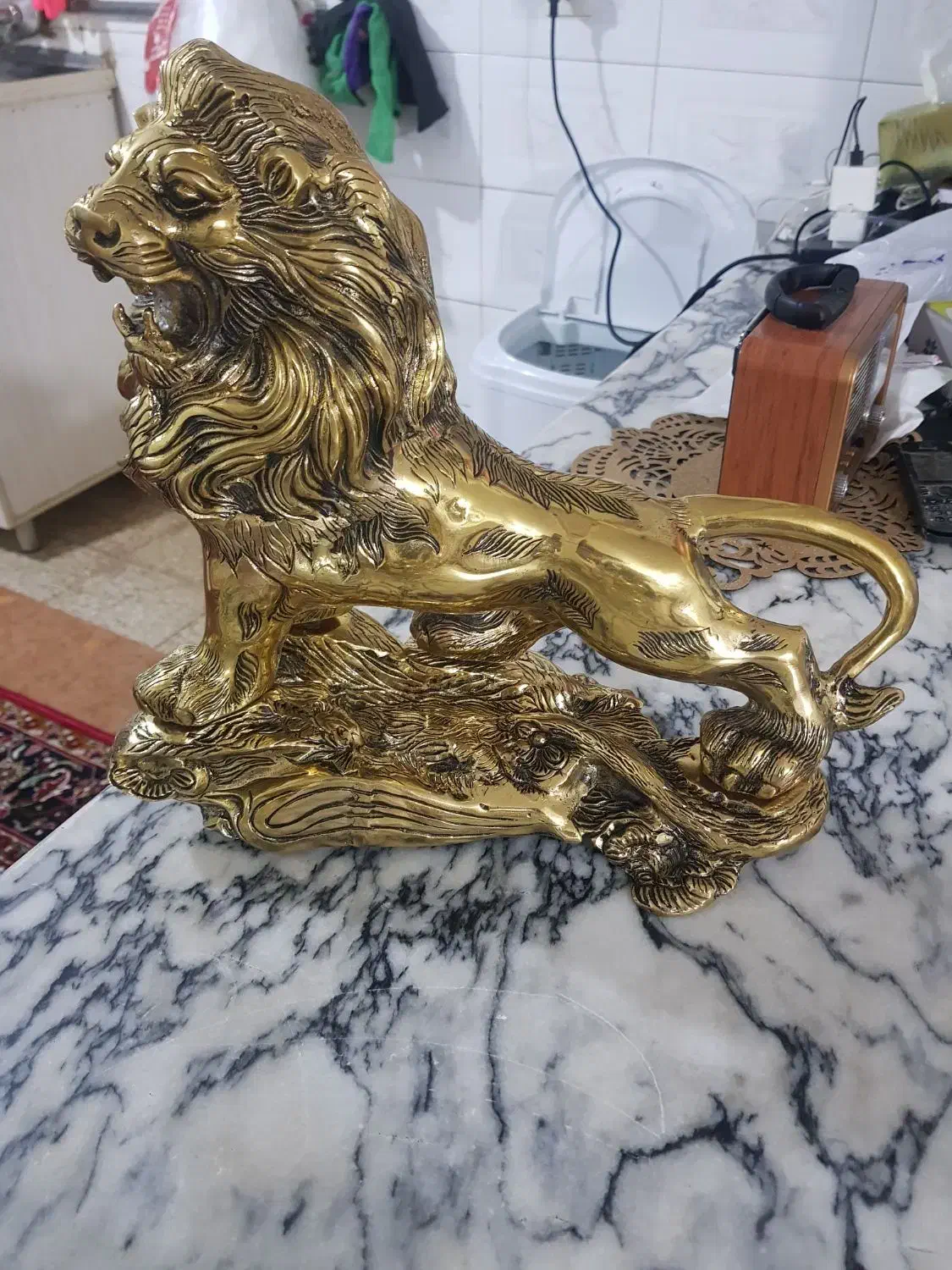 مجسمه برنز اصل دکوری بسیار زیبای شیر|مجسمه، تندیس، ماکت|اصفهان, بهارستان|دیوار