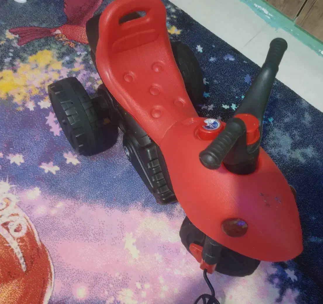 سه چرخه مدل ماهی|دوچرخه، اسکیت، اسکوتر|کرج, کمال‌شهر|دیوار