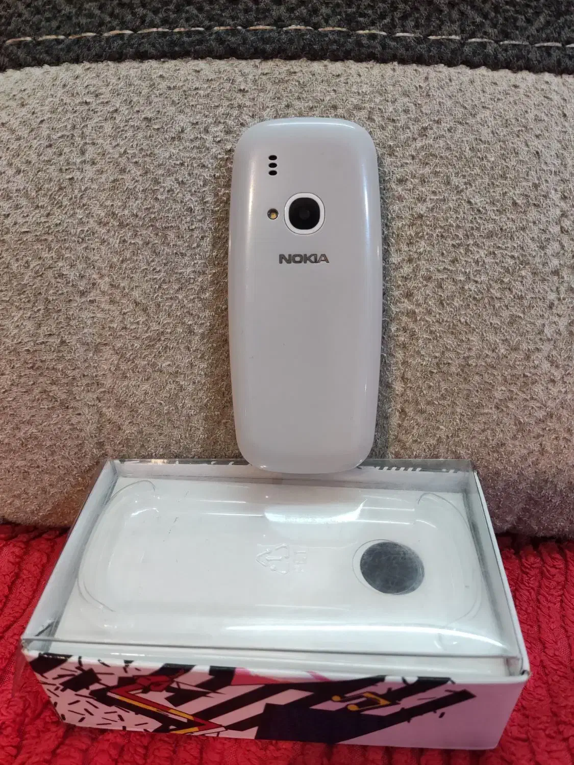 گوشی ساده|موبایل|خوی, |دیوار