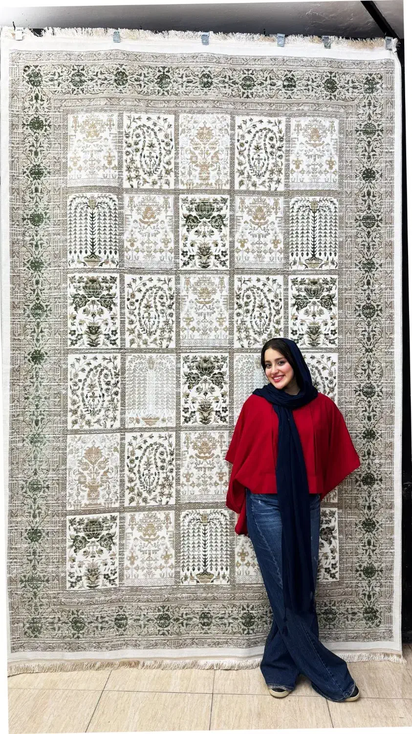 این فرش مخصوص عروس و دامادهاست ۱۲/۹/۶ متری|فرش|قم, باجک دو|دیوار