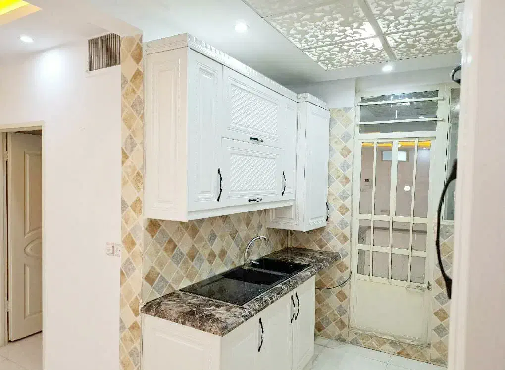 70 متر رو به نما تراورتن آسانسورفقط 4/100|فروش آپارتمان|اندیشه, اندیشه فاز ۱|دیوار