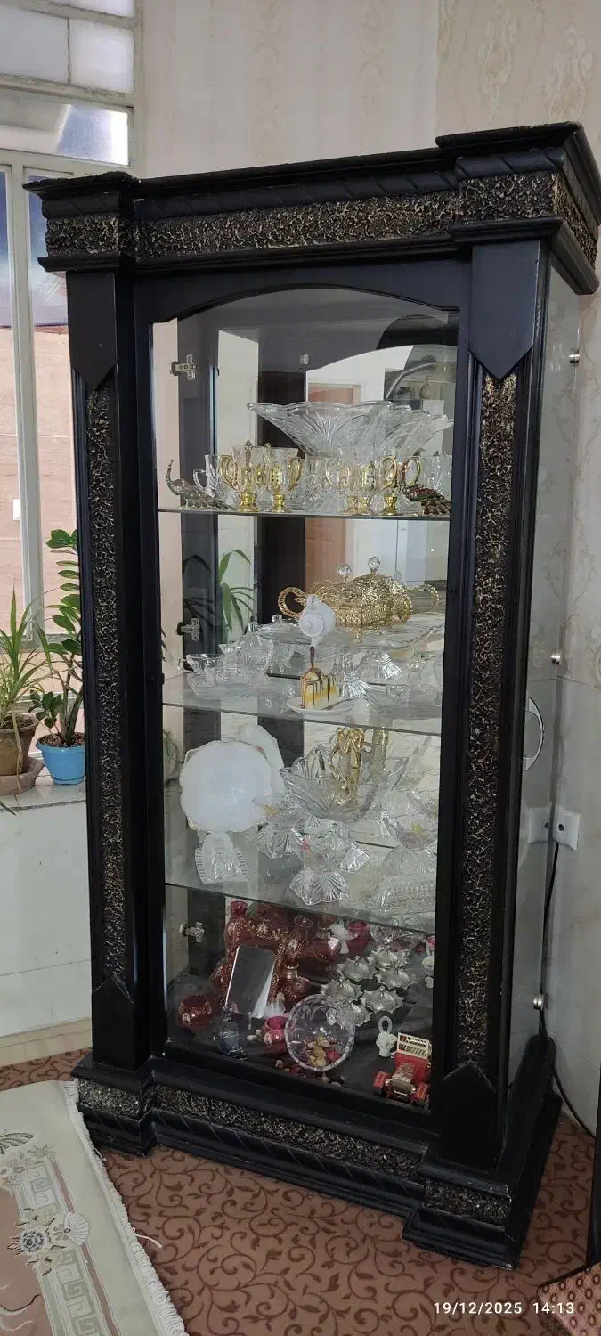 بوفه و پشتی|بوفه، ویترین، کنسول|یزد, |دیوار