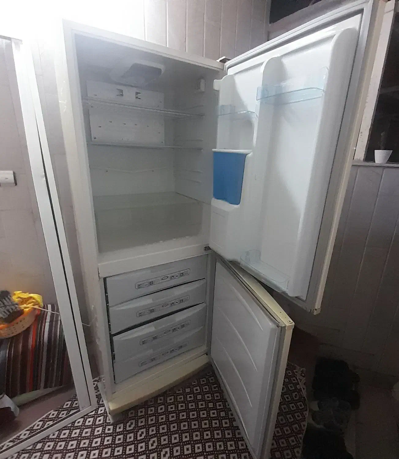 یخچال فریزر|یخچال و فریزر|لاهیجان, گلستان|دیوار