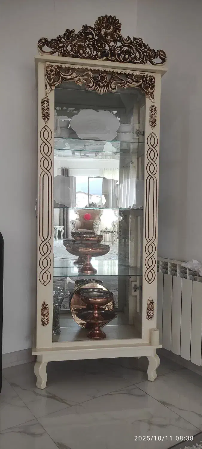 بوفه در حد نو|بوفه، ویترین، کنسول|رامسر, |دیوار