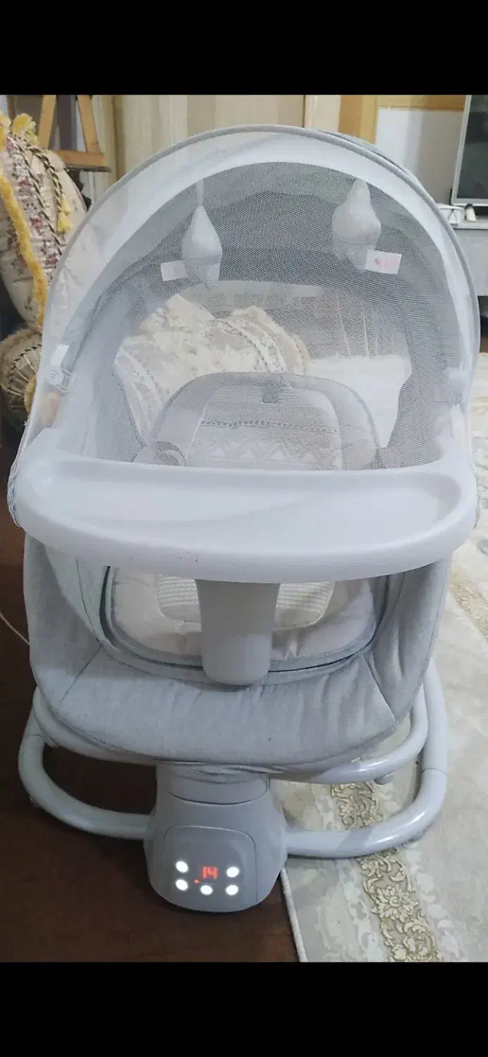 گهواره برقی لمسی موزیکال ۴ کاره|اسباب و اثاث بچه|یاسوج, |دیوار