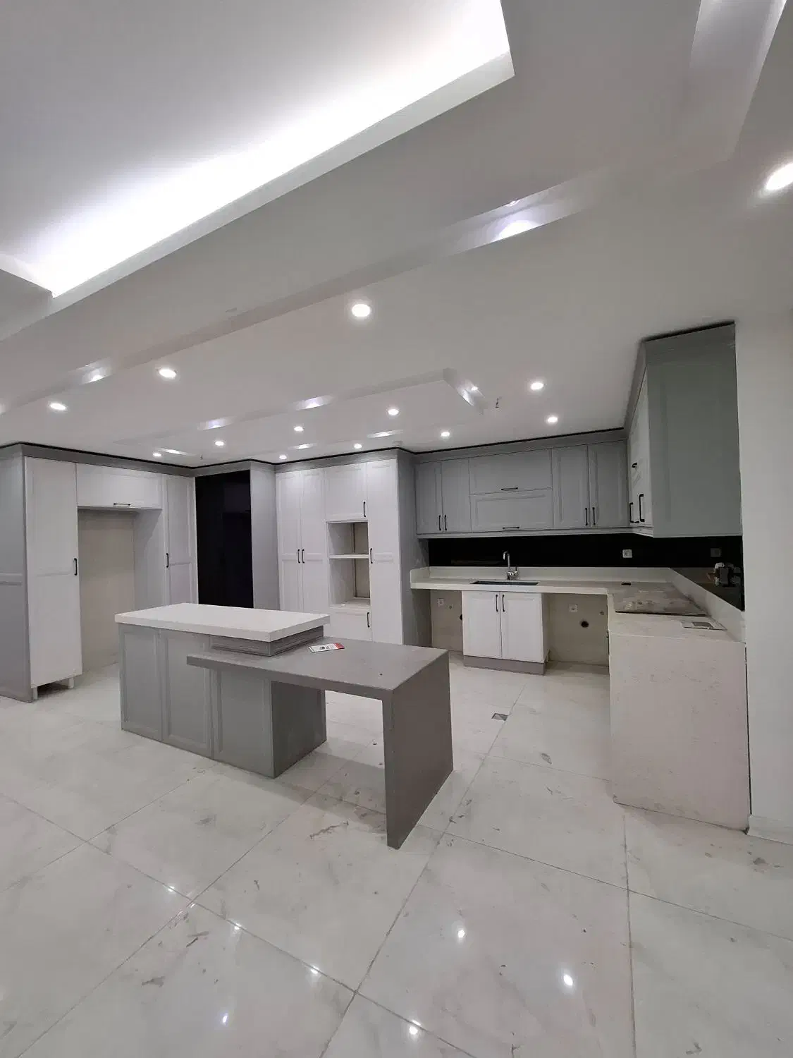 فروش واحد۱۰۵متر جلو سالن به نما تخلیه تربت|فروش آپارتمان|اهواز, کوی سعدی|دیوار