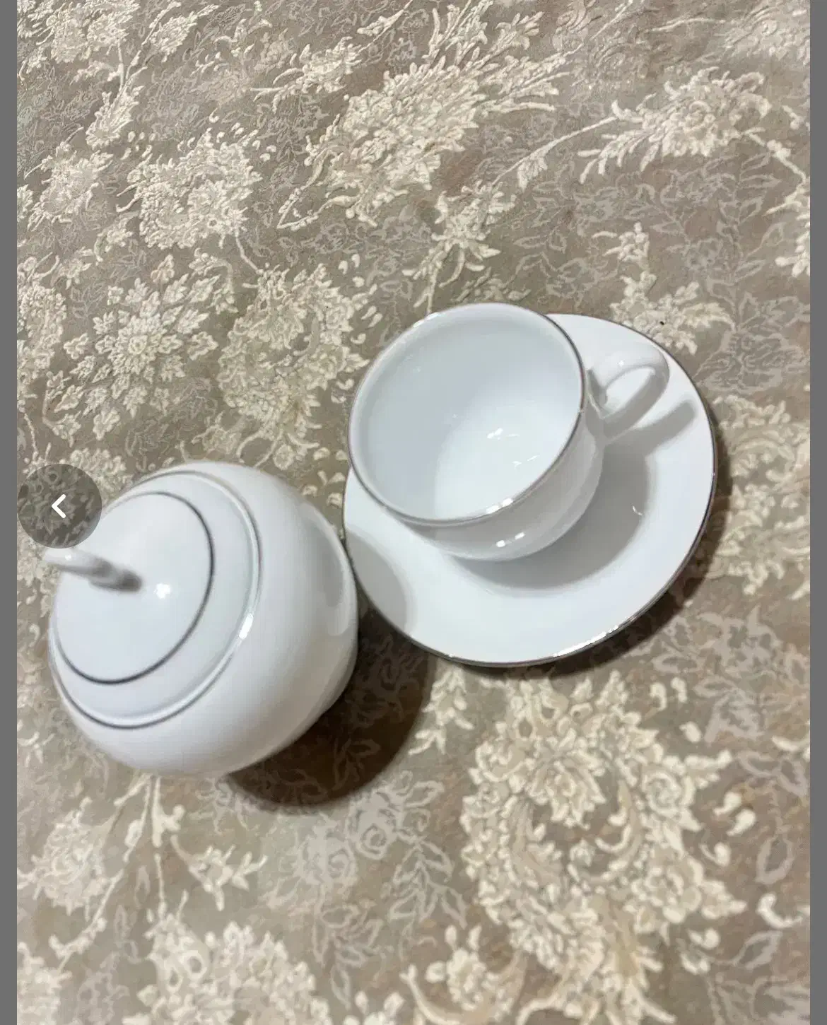 سرویس فنجان نعلبکی ۲۴ نفره به همراه دو قندان|ظروف سرو و پذیرایی|کرج, چهارصد دستگاه|دیوار