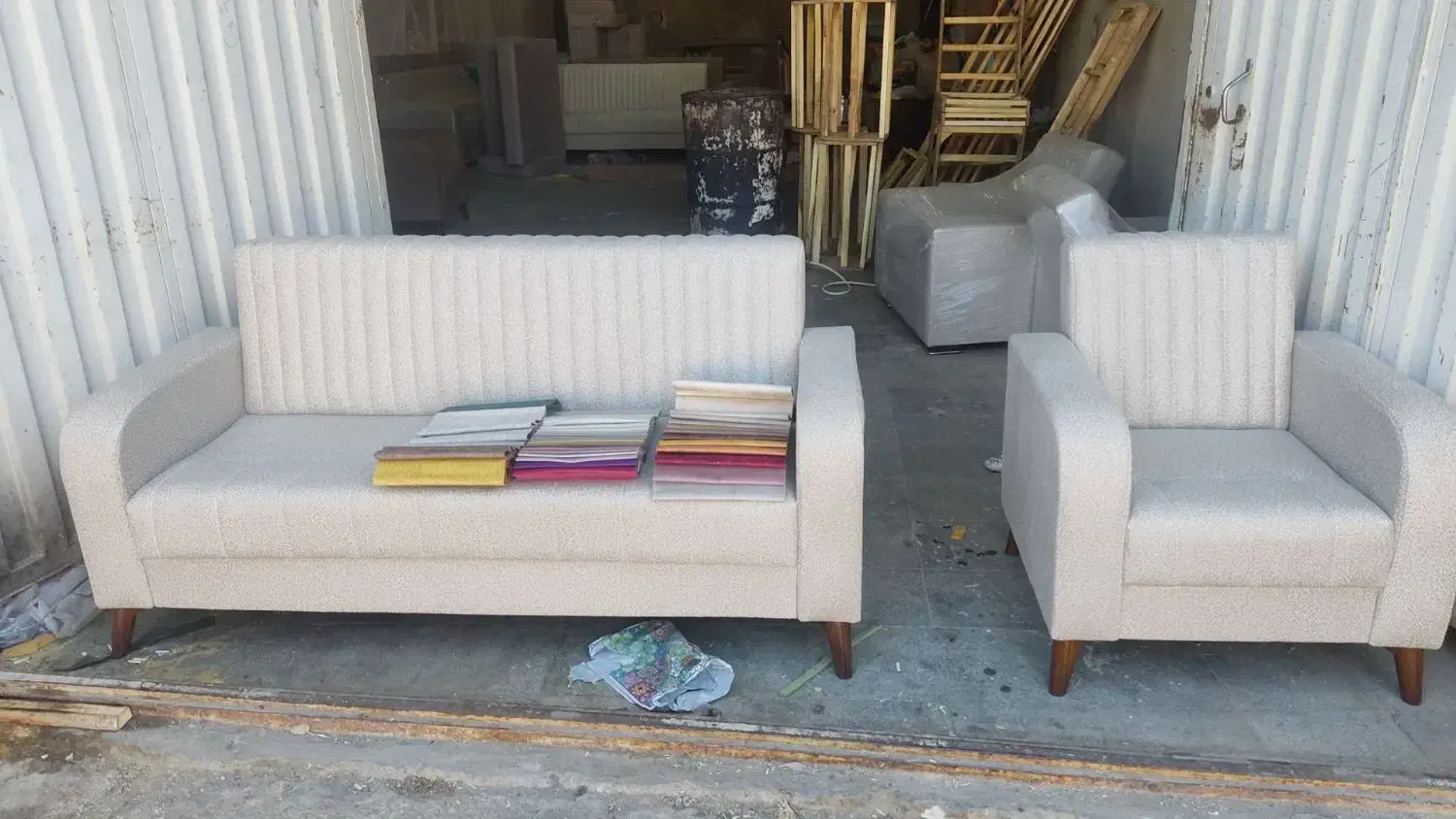 مبل راحتی اورکیده|مبلمان خانگی و میز عسلی|سهند, |دیوار