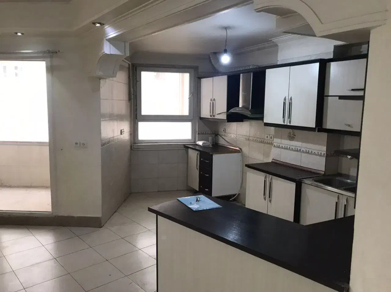 اپارتمان ۸۰متری دو خوابه دریاچه خلیج فارس