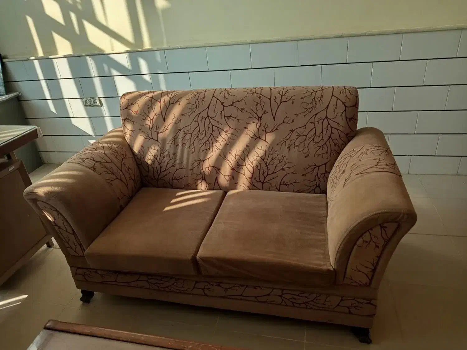 مبلمان|مبلمان خانگی و میز عسلی|نوبران, |دیوار