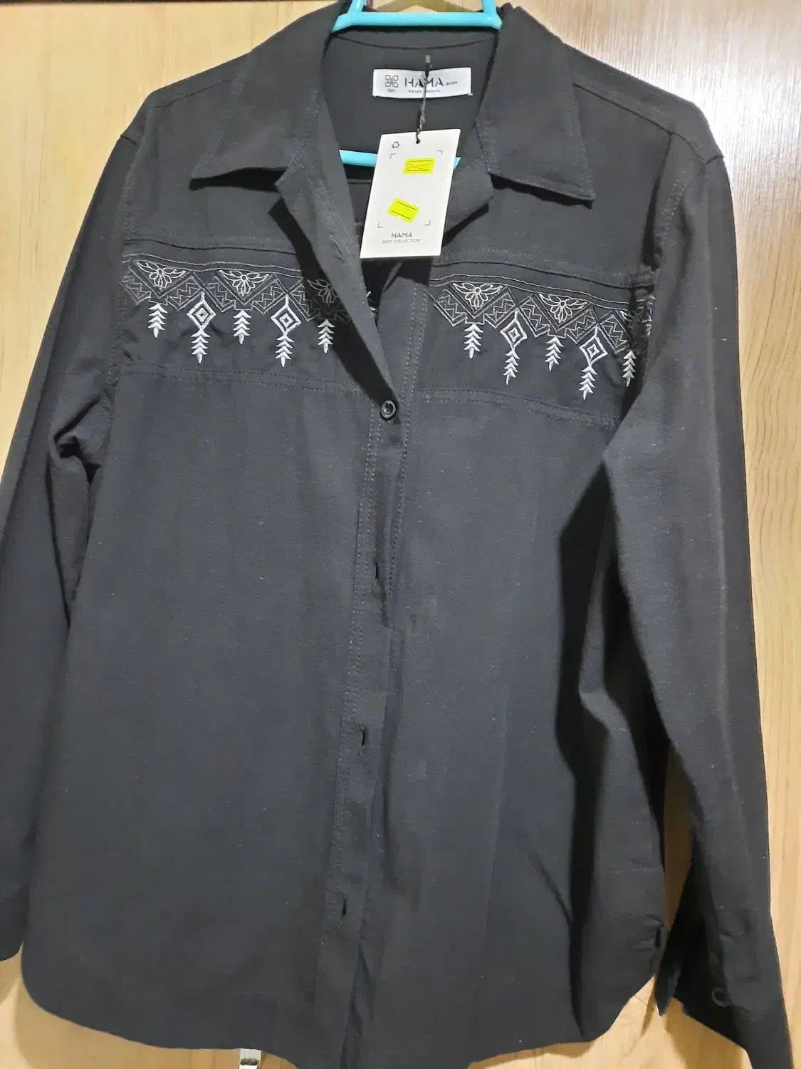 بلوز  زنانه|لباس|رشت, گلباغ نماز|دیوار