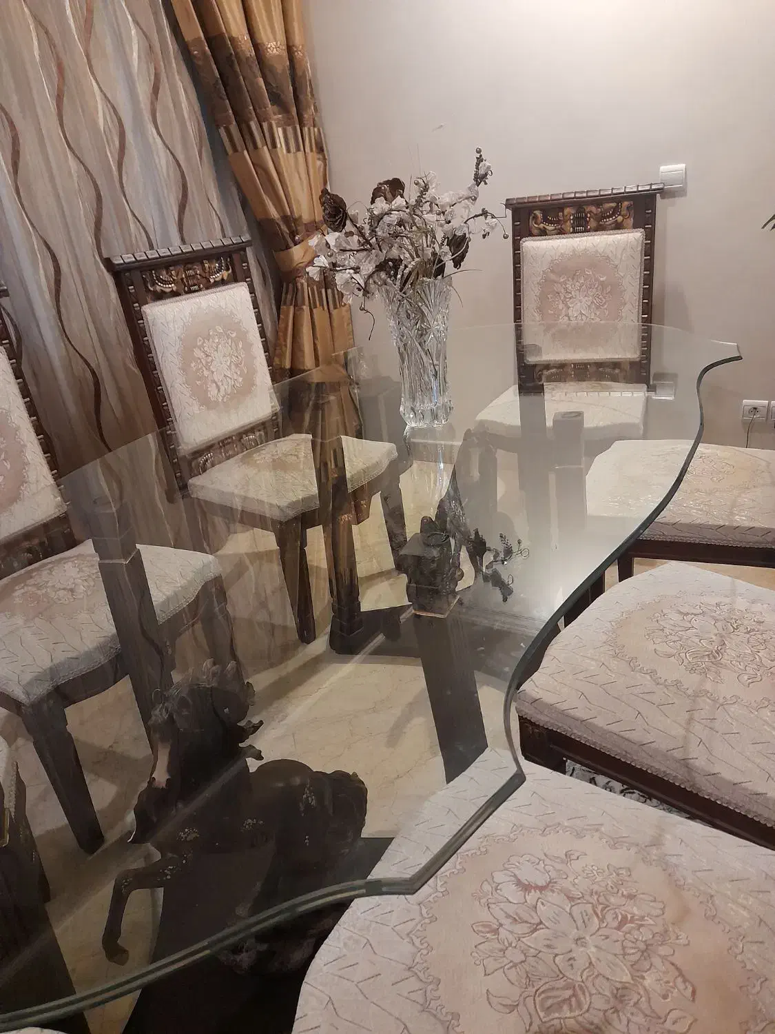 میز ۸ نفره|میز و صندلی غذاخوری|تهران, حکمت|دیوار