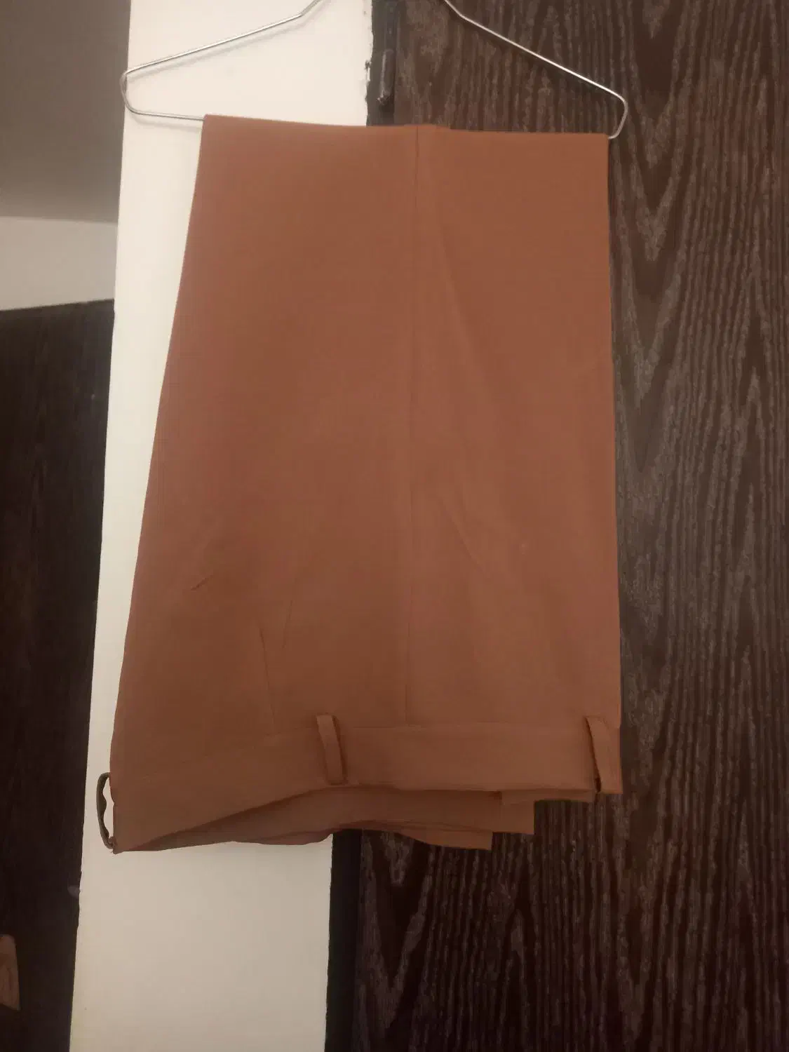 شلوارمازراتی|لباس|صدرا-فارس, فاز ۱|دیوار