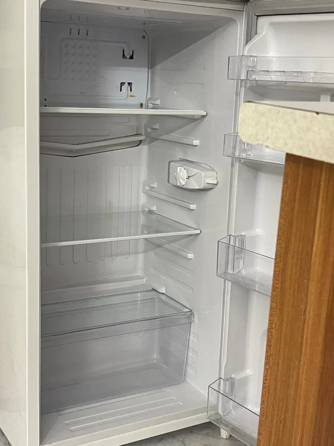 یخچال فریزر ۱۲فوت ایستکول|یخچال و فریزر|بابل, |دیوار