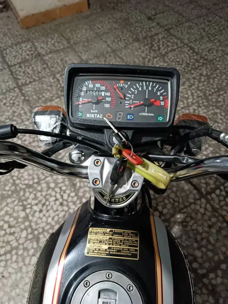 هوندا ۲۰۰ نیکتاز|موتورسیکلت|رودسر, |دیوار